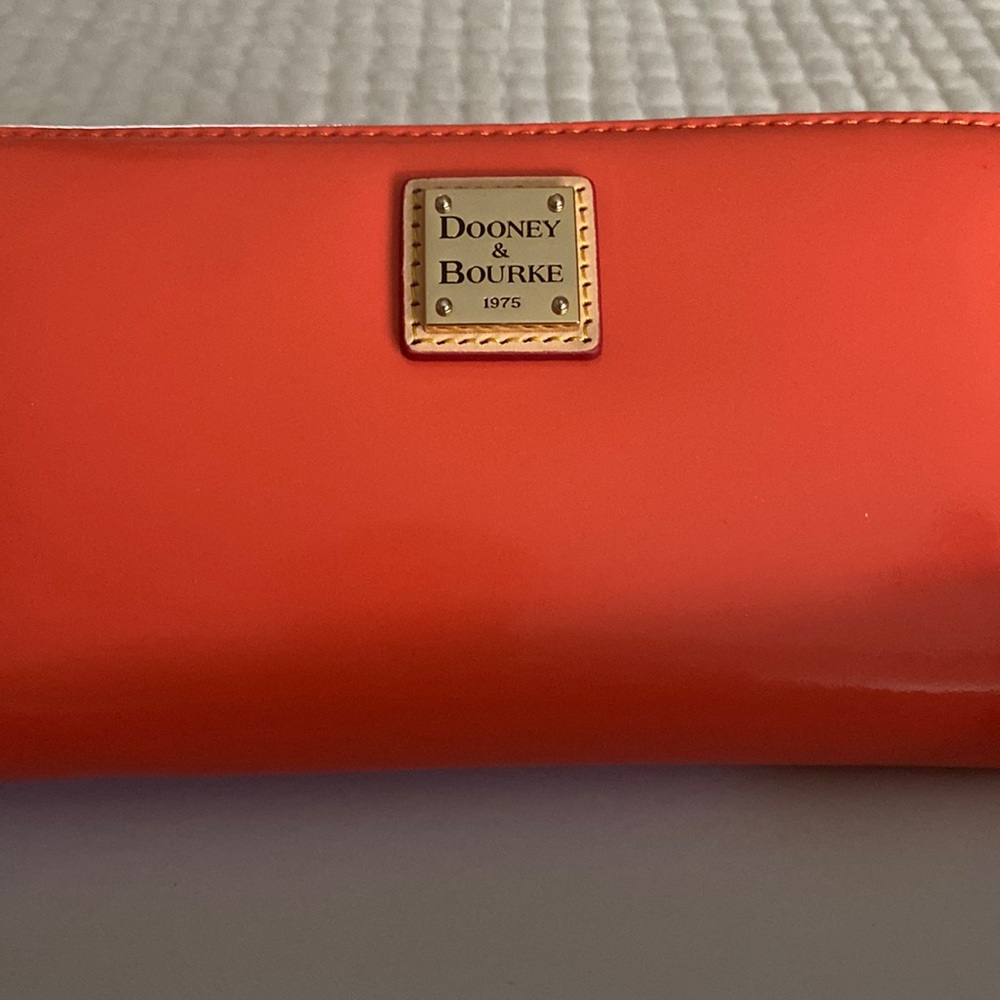 Dooney & Bourke Patent Leather Large Zip Around Wristlet Wallet (Clemintine)
